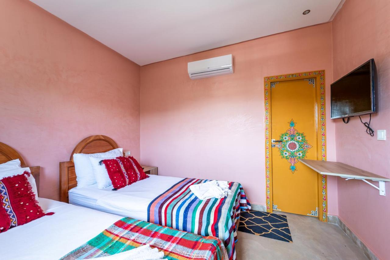 Riad Les Nuits De Fes Exterior photo