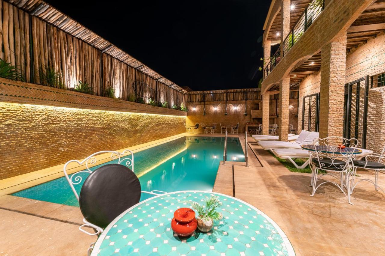 Riad Les Nuits De Fes Exterior photo