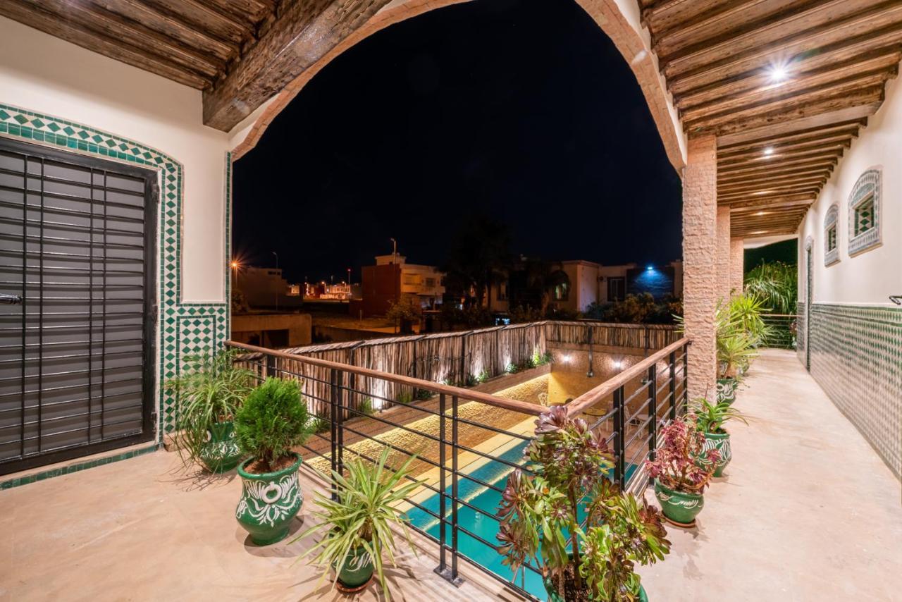 Riad Les Nuits De Fes Exterior photo